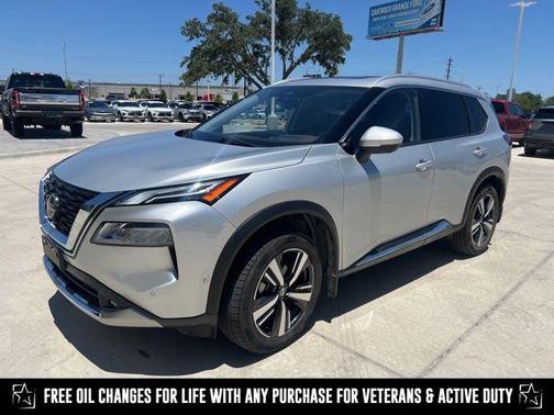 2021 Nissan Rogue Platinum