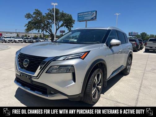 2021 Nissan Rogue Platinum