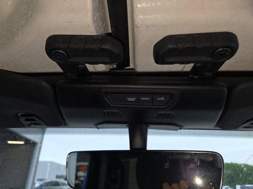 Black Clearcoat 2023 Jeep Gladiator Overland