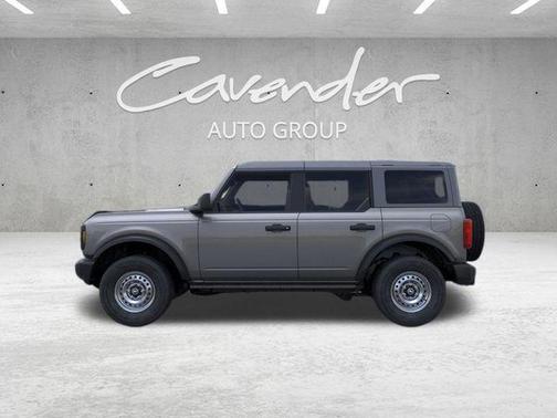 Carbonized Gray Metallic 2026 Ford Bronco Base