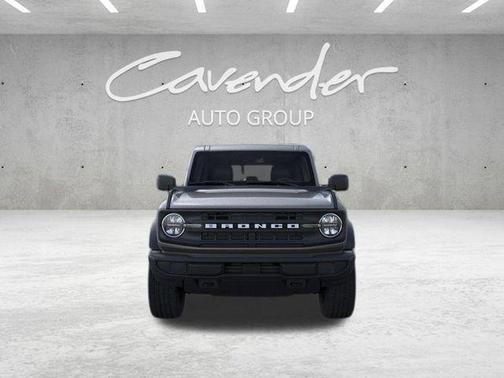 Carbonized Gray Metallic 2026 Ford Bronco Base