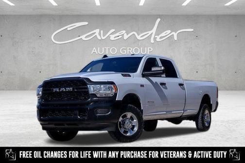 2022 RAM 2500 Tradesman Crew Cab 4x4 8' Box