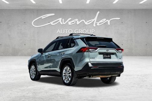 2021 Toyota RAV4 XLE Premium