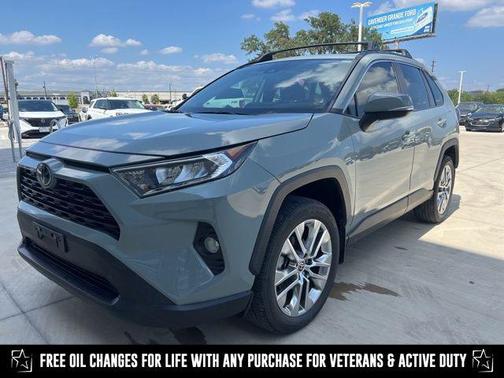 2021 Toyota RAV4 XLE Premium