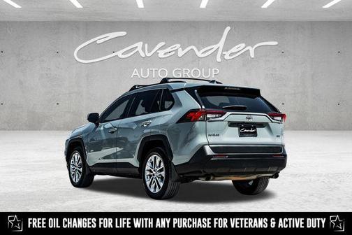 2021 Toyota RAV4 XLE Premium