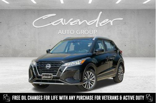 2023 Nissan Kicks SV