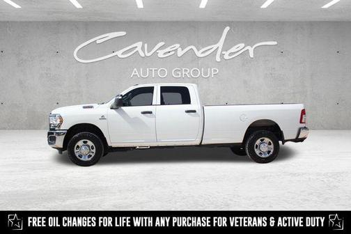 2024 RAM 2500 Tradesman Crew Cab 4x4 8' Box