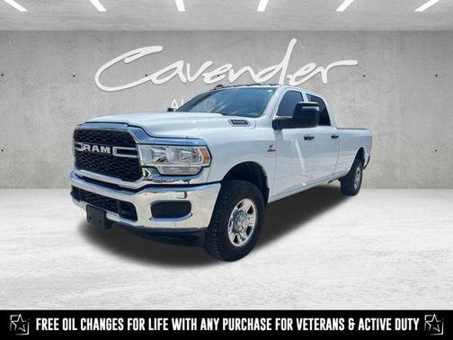 2024 RAM 2500 Tradesman Crew Cab 4x4 8' Box