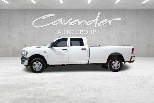 2024 RAM 2500 Tradesman Crew Cab 4x4 8' Box