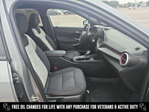 2024 Chevrolet Trax FWD 1RS