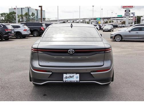 2024 Toyota Crown Limited