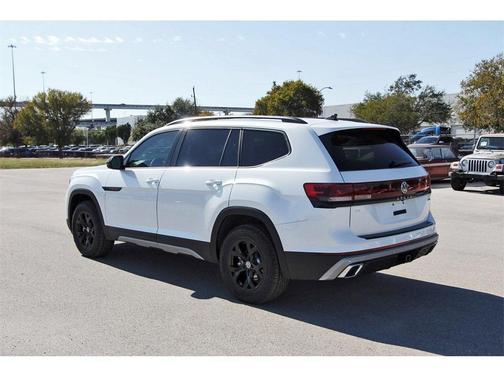 2026 Volkswagen Atlas PEAK EDITION