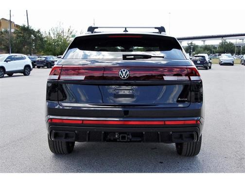 2026 Volkswagen Atlas Cross Sport 2.0T SEL R-Line Black
