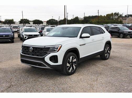 2025 Volkswagen Atlas Cross Sport 2.0T SE w/Technology