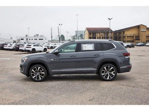 Pure Gray 2026 Volkswagen Atlas 2.0T SEL Premium R-Line