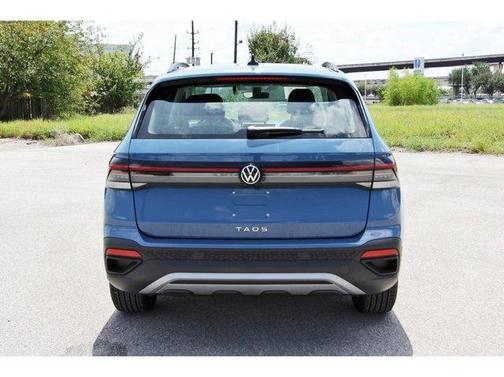 2025 Volkswagen Taos 1.5T S