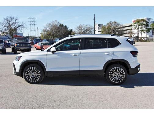 2026 Volkswagen Taos 1.5T SE