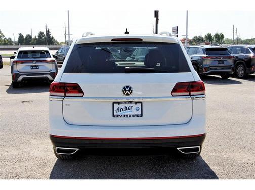 2022 Volkswagen Atlas 2.0T SE w/Technology