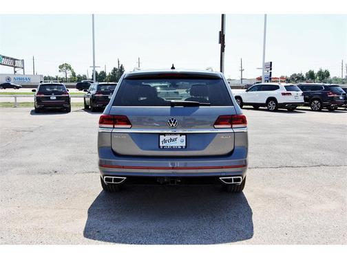 2022 Volkswagen Atlas 3.6L SEL Premium R-Line