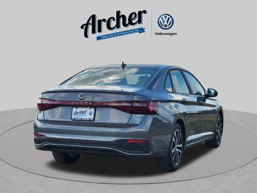 Platinum Gray Metallic 2027 Volkswagen Jetta 1.5T Sport