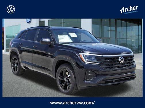 2025 Volkswagen Atlas Cross Sport 2.0T SEL R-Line Black