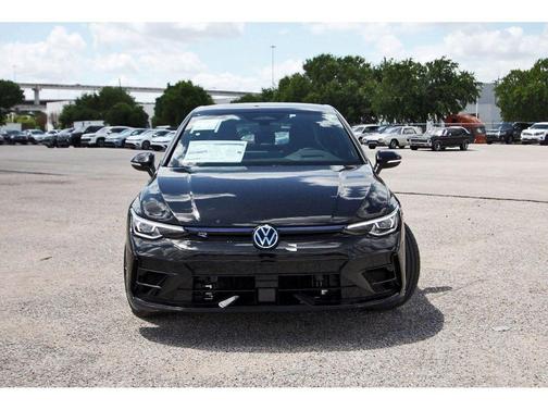 Mythos Black Metallic 2026 Volkswagen Golf R 2.0T