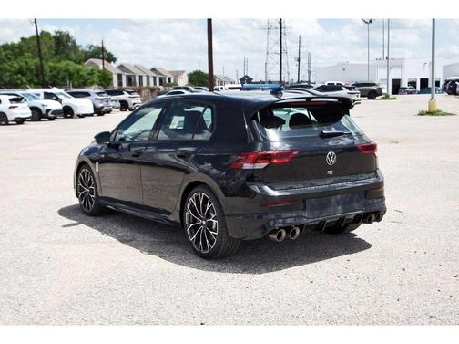 Mythos Black Metallic 2026 Volkswagen Golf R 2.0T