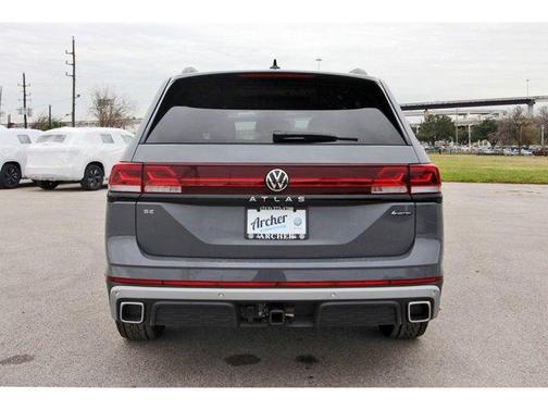 2025 Volkswagen Atlas 2.0T Peak Edition