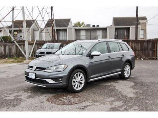 2019 Volkswagen Golf Alltrack TSI S