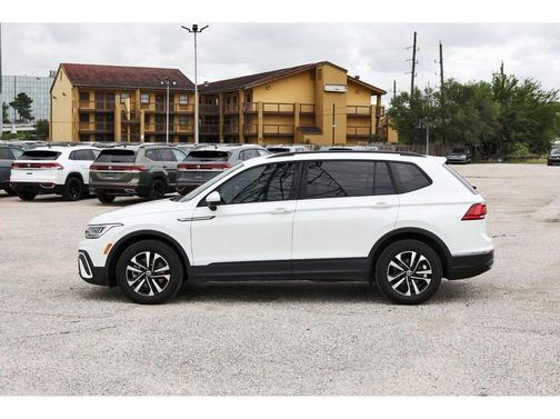 Pure White 2023 Volkswagen Tiguan 2.0T S