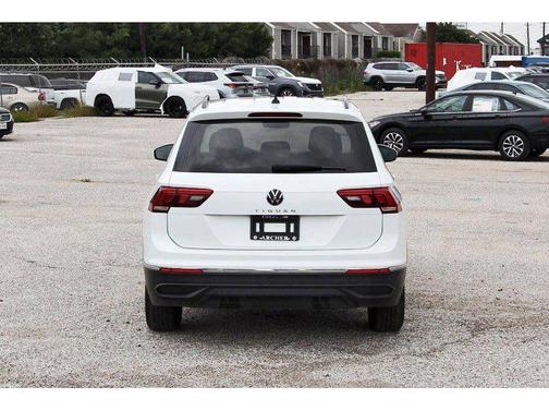 Pure White 2023 Volkswagen Tiguan 2.0T S