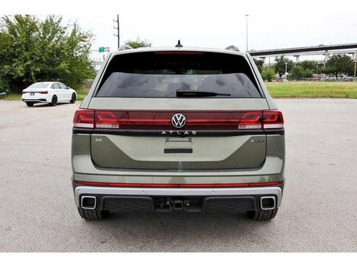 2025 Volkswagen Atlas 2.0T Peak Edition