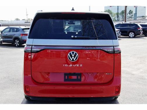 2025 Volkswagen ID. Buzz Pro S Plus