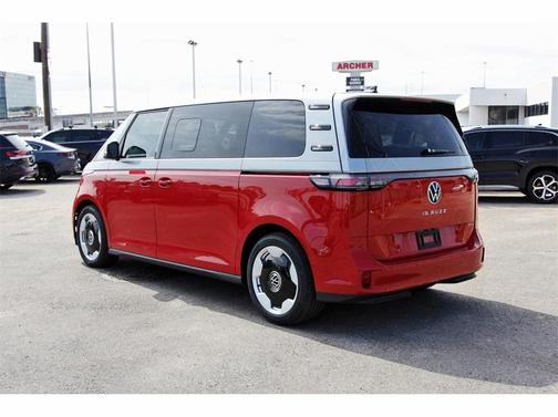 2025 Volkswagen ID. Buzz Pro S Plus