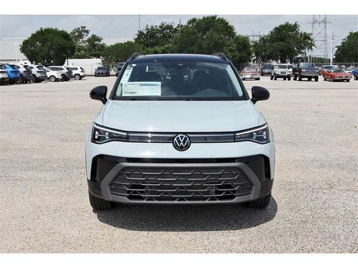 2025 Volkswagen Taos 1.5T SE Black