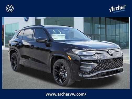 2025 Volkswagen Tiguan 2.0T SE R-Line Black