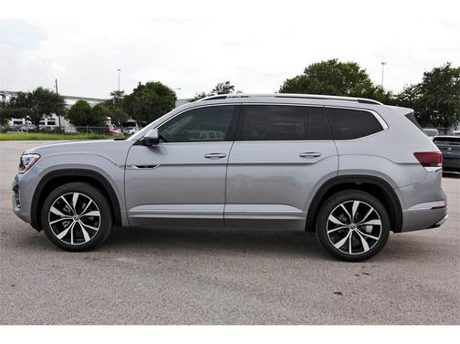 2025 Volkswagen Atlas 2.0T SEL Premium R-Line