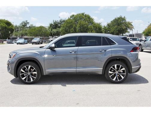 2025 Volkswagen Atlas Cross Sport 2.0T SEL Premium R-Line