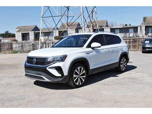 2023 Volkswagen Taos 1.5T SE