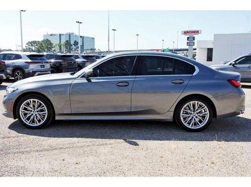 Skyscraper Gray Metallic 2024 BMW 330 i