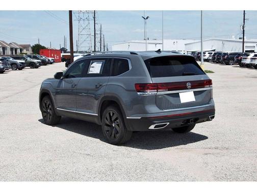 Pure Gray 2026 Volkswagen Atlas 2.0T SEL