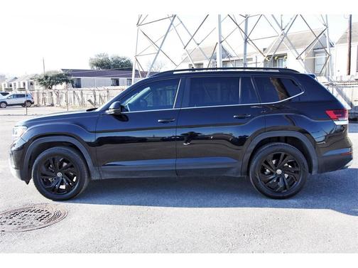 2022 Volkswagen Atlas 3.6L SE w/Technology