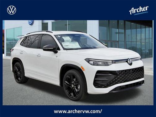 2025 Volkswagen Tiguan 2.0T SE R-Line Black