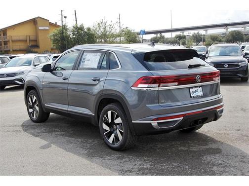 2025 Volkswagen Atlas Cross Sport 2.0T SEL