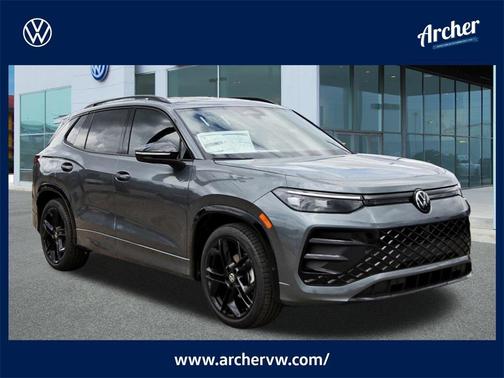 2025 Volkswagen Tiguan 2.0T SE R-Line Black