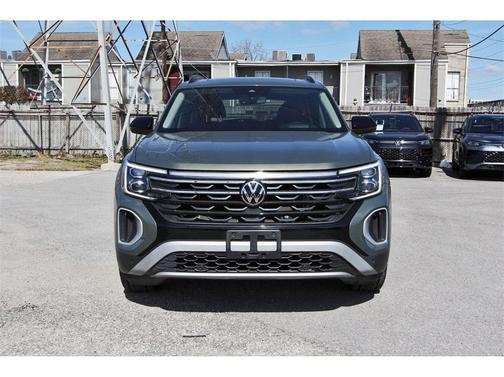 2024 Volkswagen Atlas 2.0T Peak Edition SEL