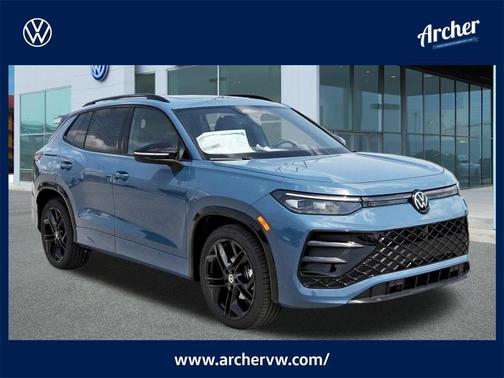 2025 Volkswagen Tiguan 2.0T SE R-Line Black