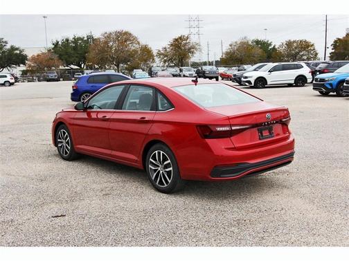 2025 Volkswagen Jetta 1.5T SE
