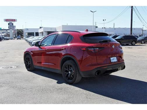 2019 Alfa Romeo Stelvio Ti Sport