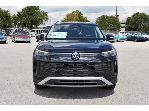 2025 Volkswagen Tiguan 2.0T SE